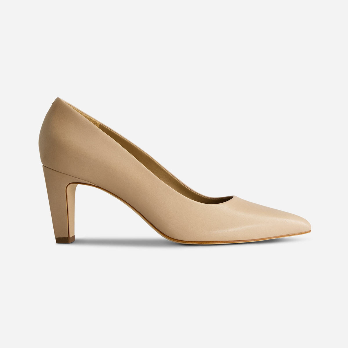 Giselle Pump