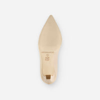 Giselle Pump