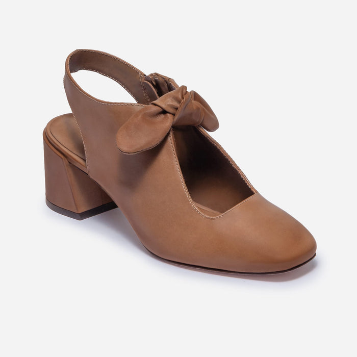 Angelina Shootie Pump