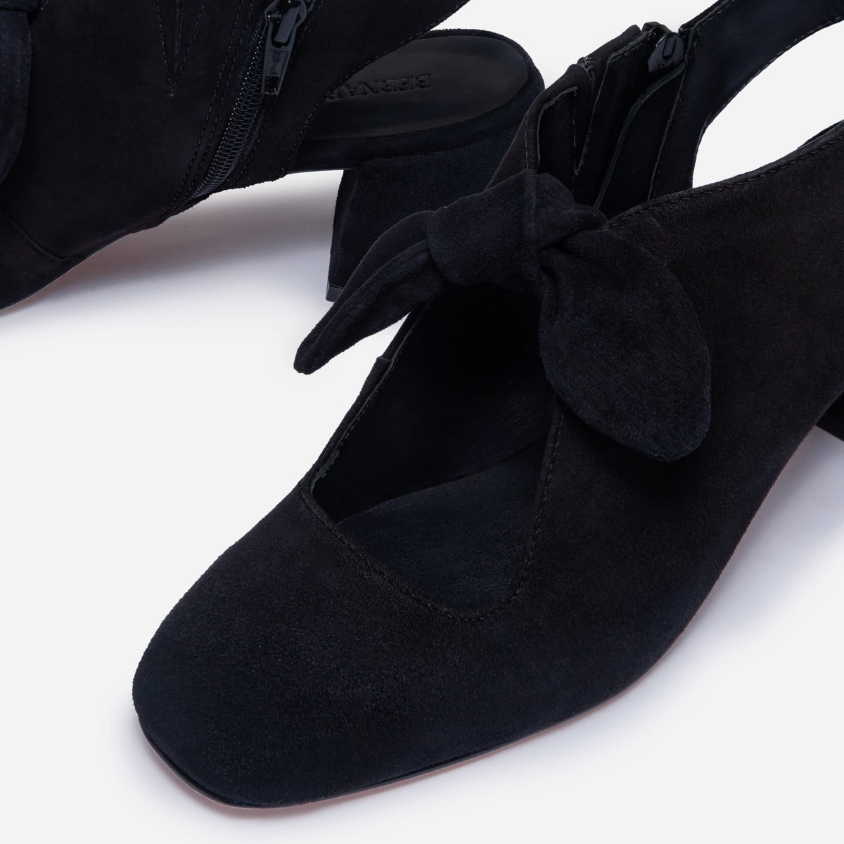 Angelina Shootie Pump