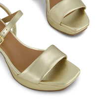 Canto Platform Sandal