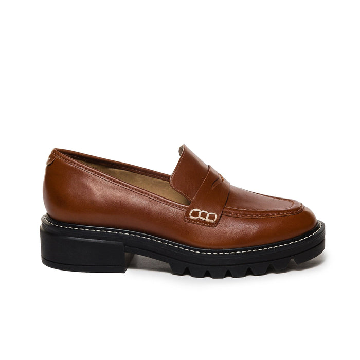 Bernardo 1946 Loafers Chandler Lug-Sole Loafer