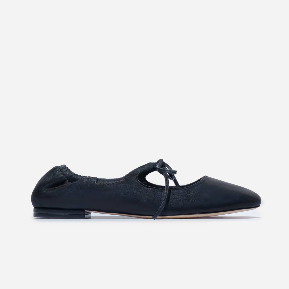 Bernardo 1946 Shoes Court Ballet Flat