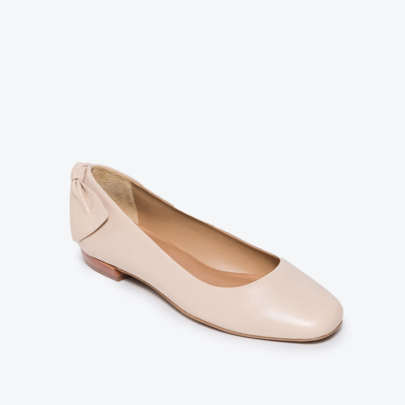 Eloisa Bow Flat