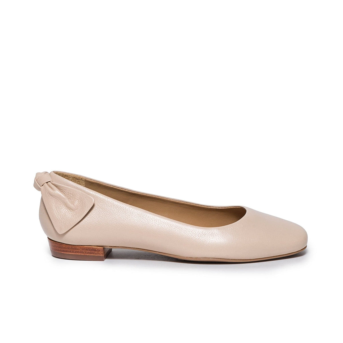 Eloisa Bow Flat