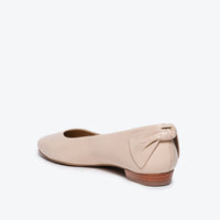 Eloisa Bow Flat