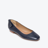 Eloisa Bow Flat