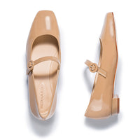 Gabriela Mary Jane Flat