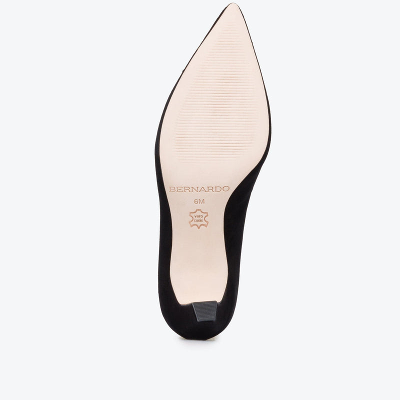 Giselle Pump