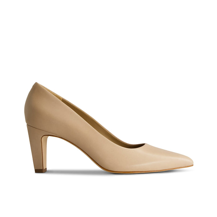 Giselle Pump