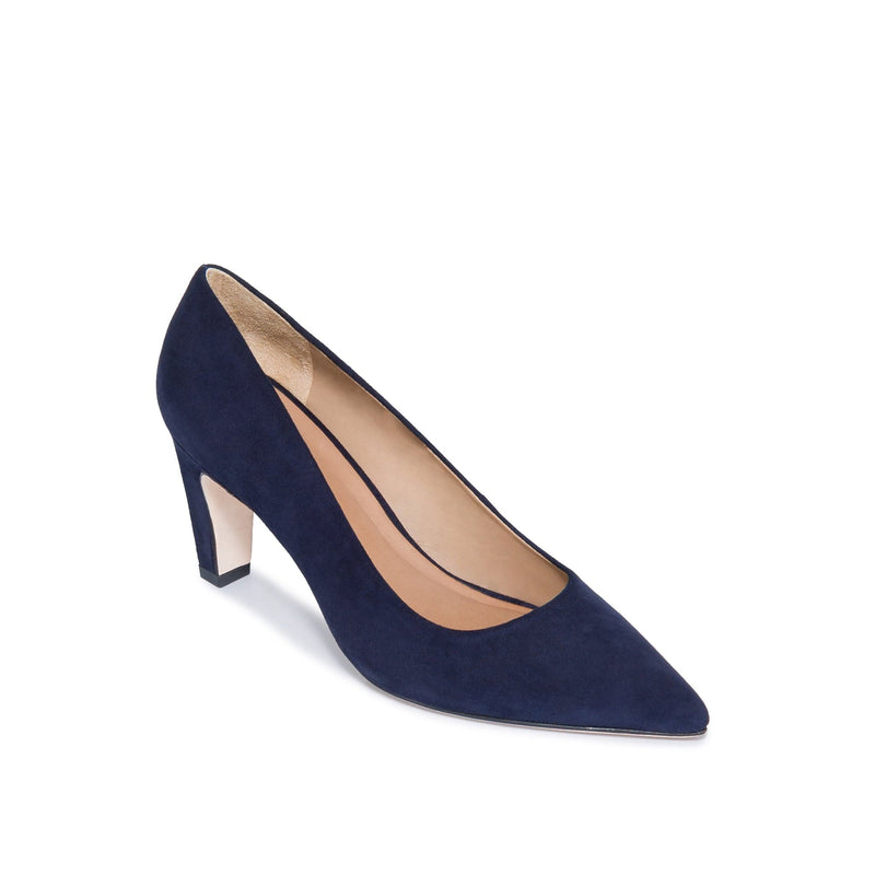 Giselle Pump