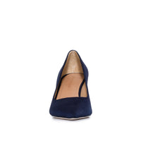 Giselle Pump