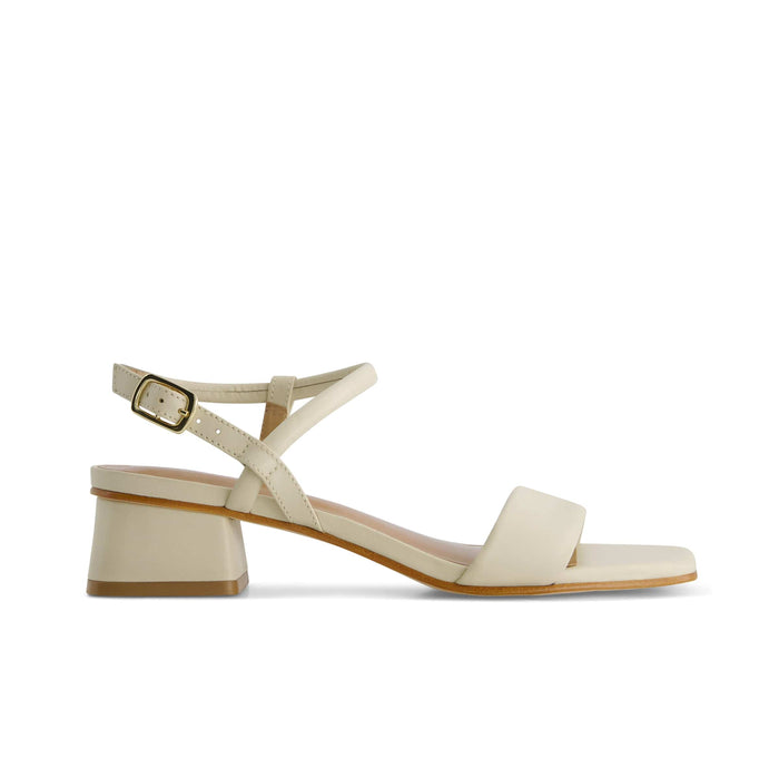 Josei Low Heel Sandal