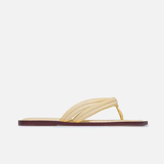 Bernardo 1946 Shoes Miami Thong Sandal