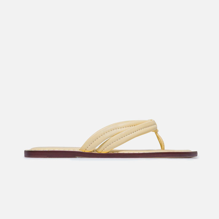 Bernardo 1946 Shoes Miami Thong Sandal