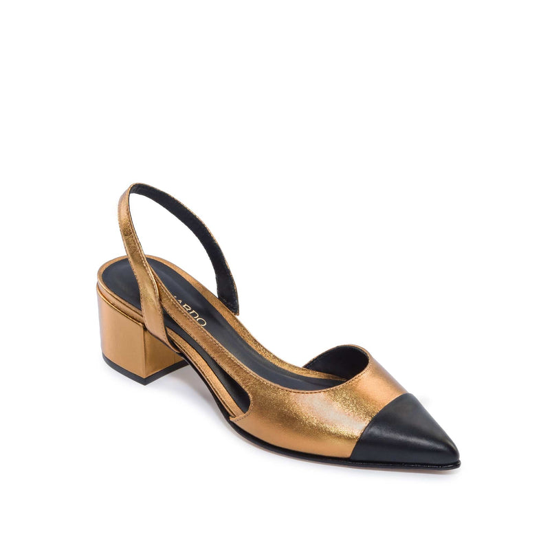 Bernardo 1946 Shoes Monroe Pump