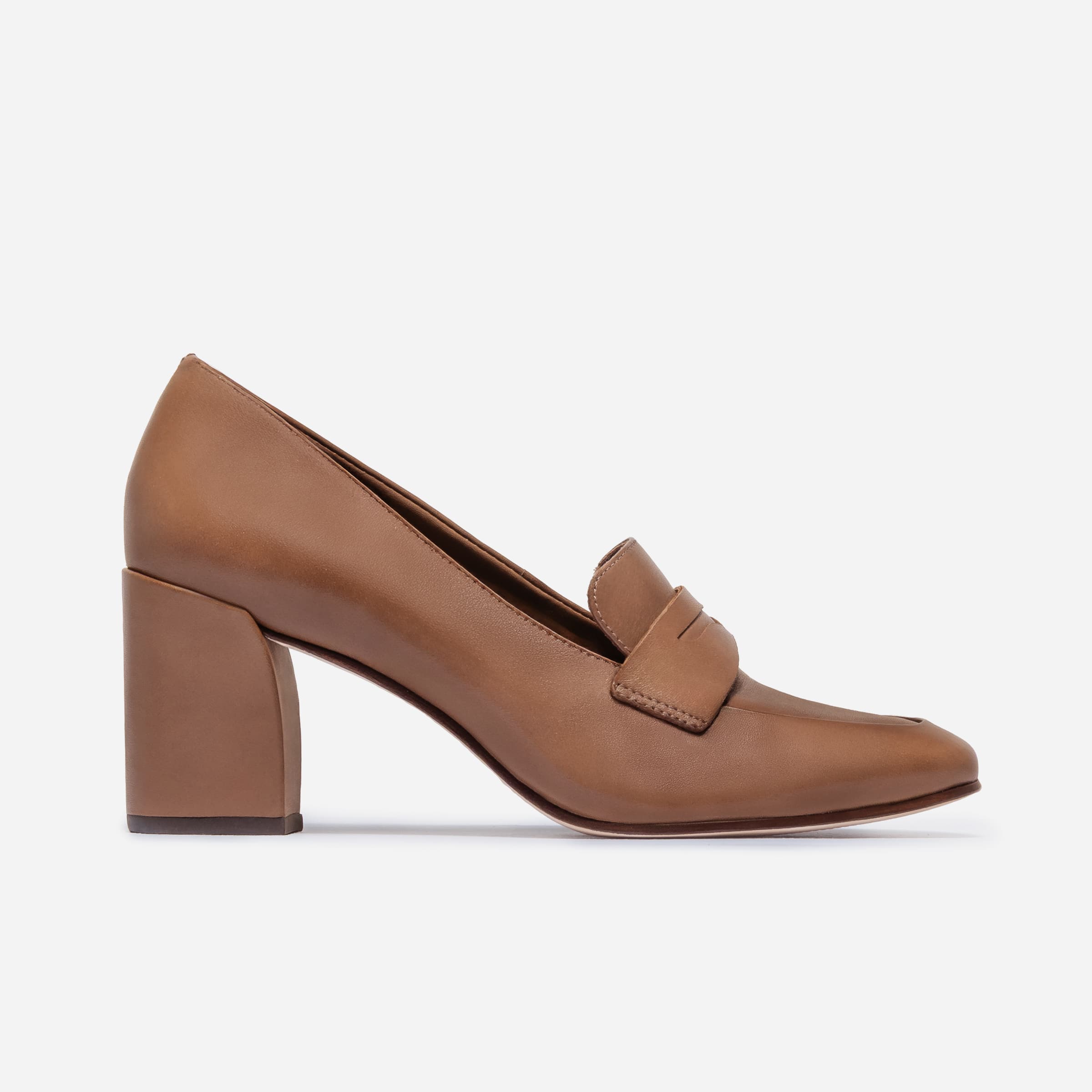 Nevaeh Loafer Pump – Bernardo 1946