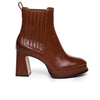 All Colors: Nicola Boot