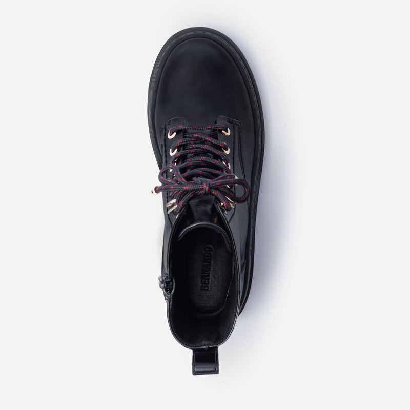 North Lace Up Lug Boot