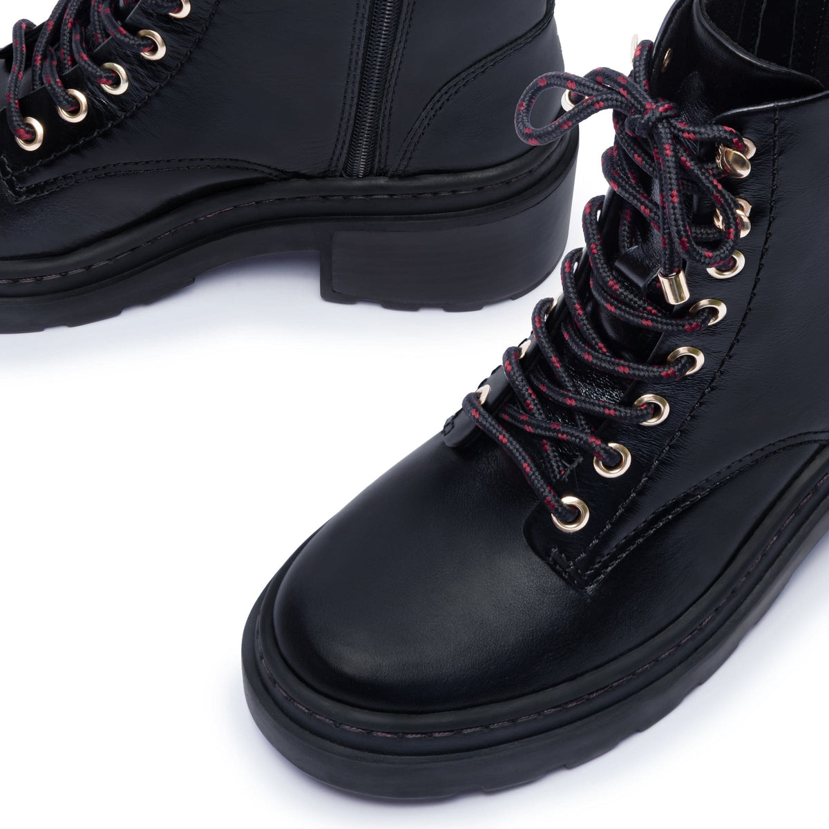North Lace Up Lug Boot