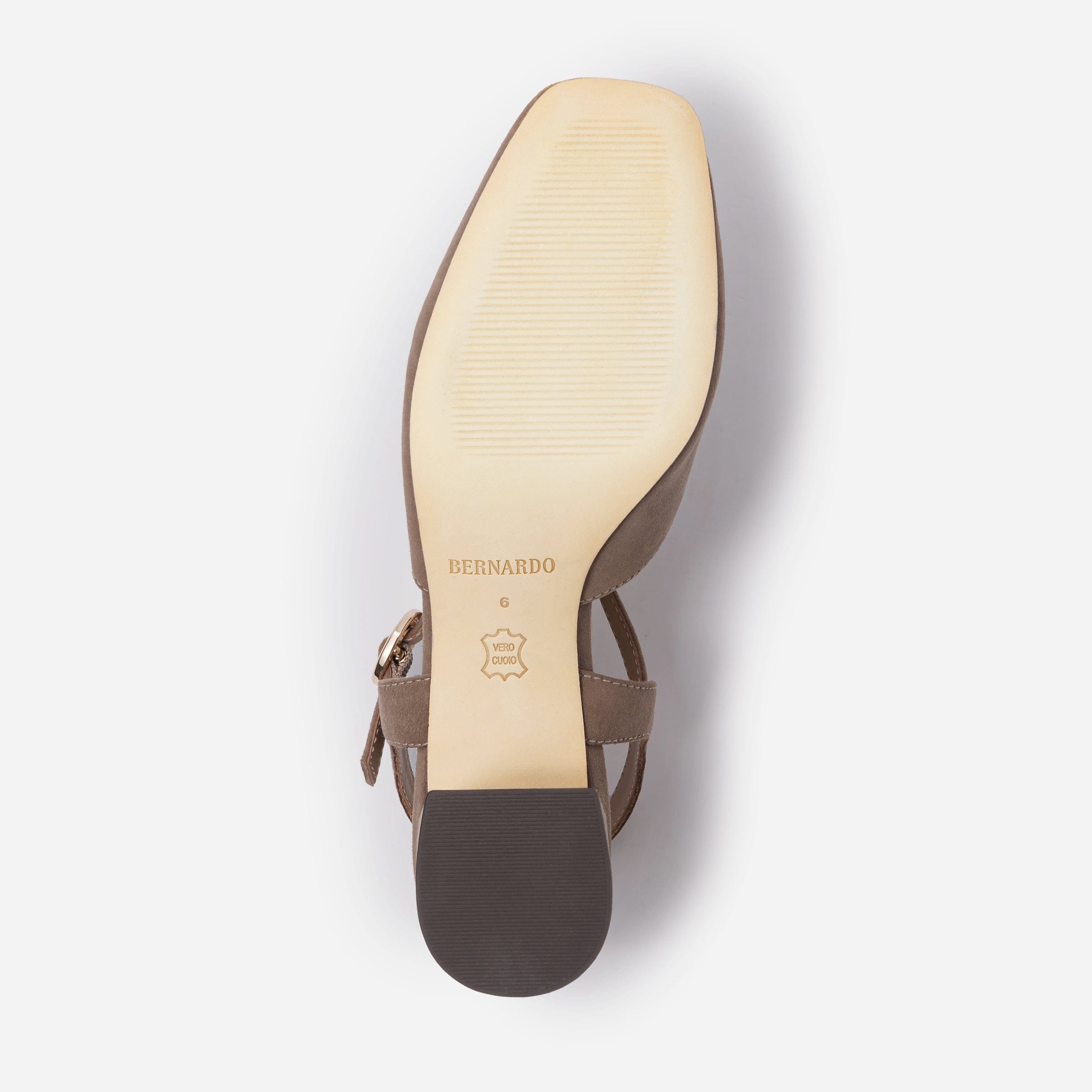 Romi T-Strap Pump in Walnut Suede – Bernardo 1946