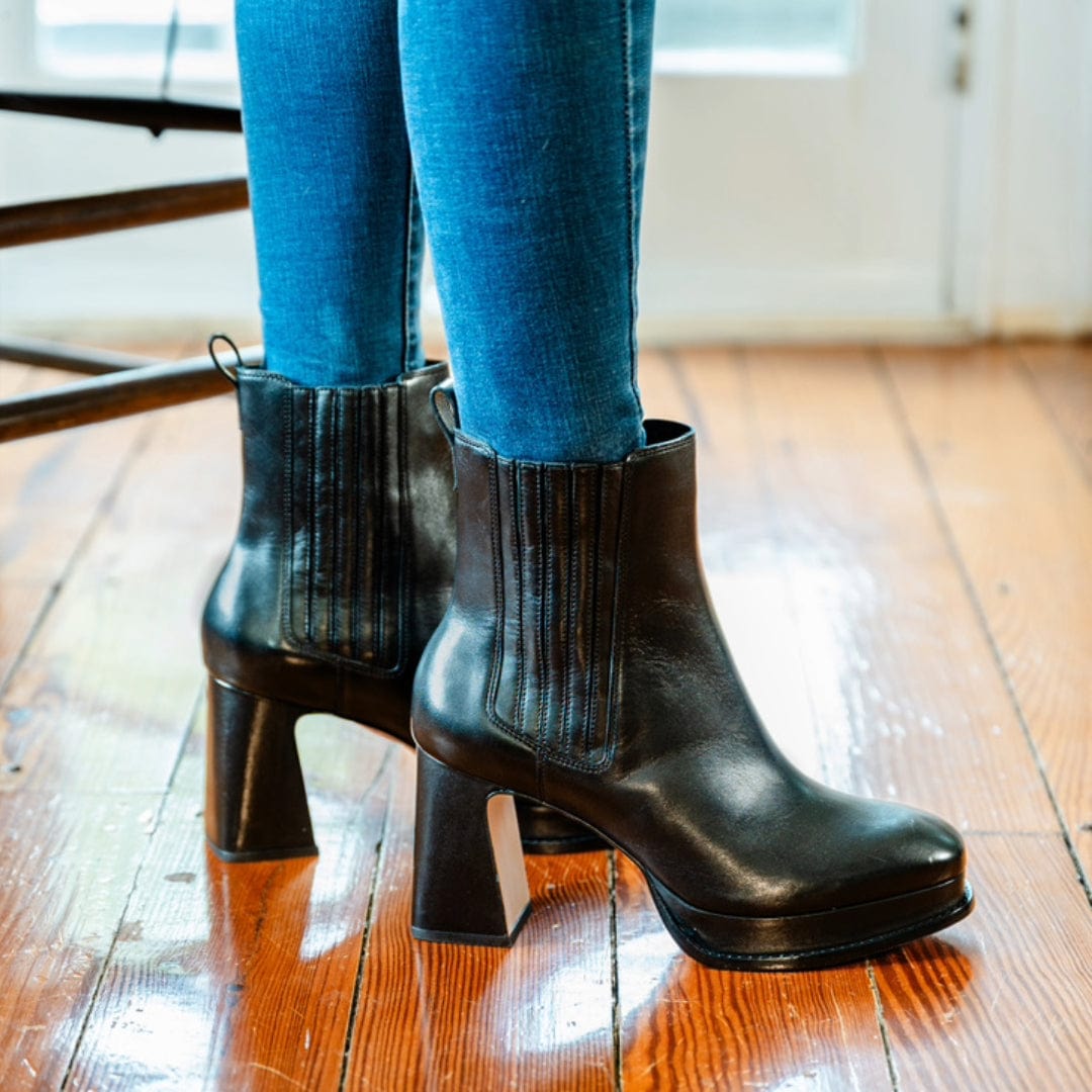 Nicola Platform Bootie