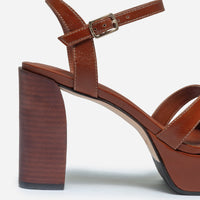 Vittor Platform Sandal