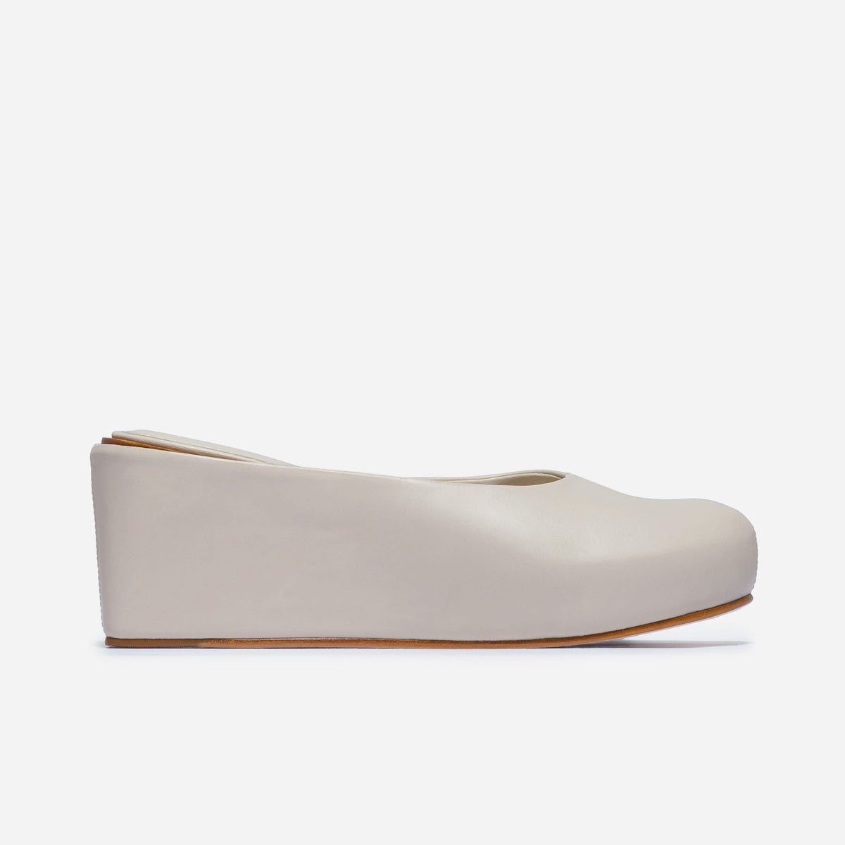Bernardo 1946 Shoes Vivi Wedge Mule
