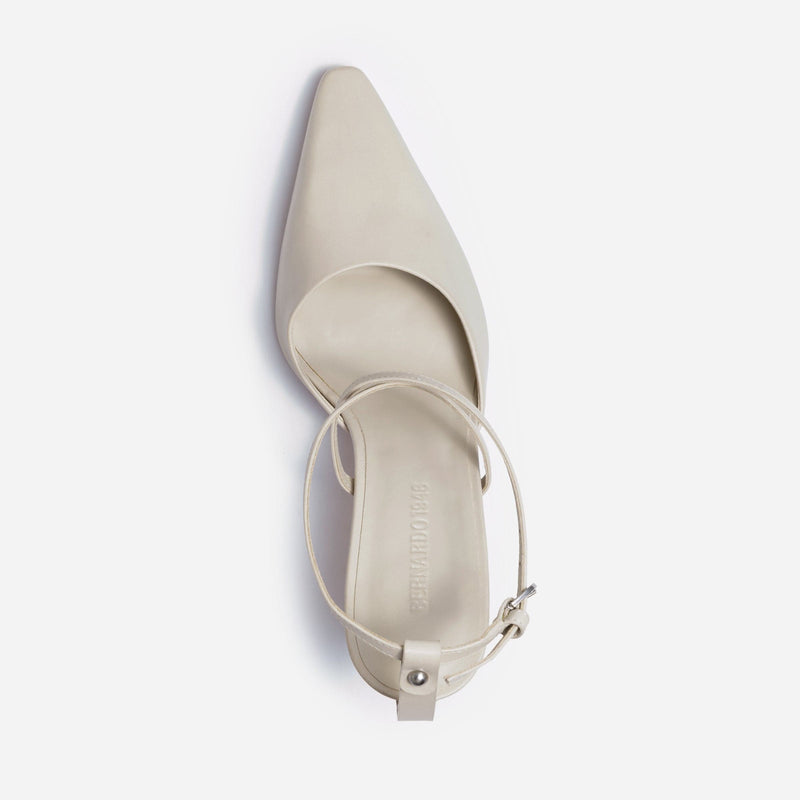 Yazmin Pointed-Toe Pump