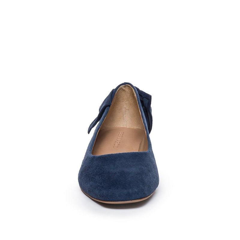 Eloise Bow Flat