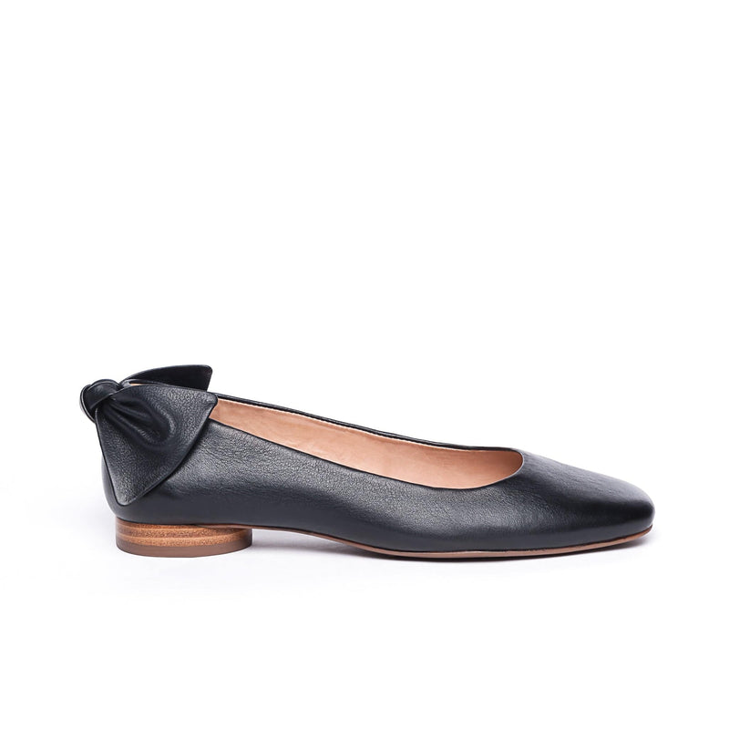 Eloise Bow Flat in Black Leather
