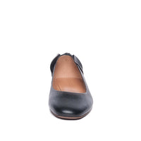 Eloise Bow Flat