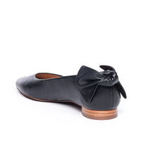 Eloise Bow Flat