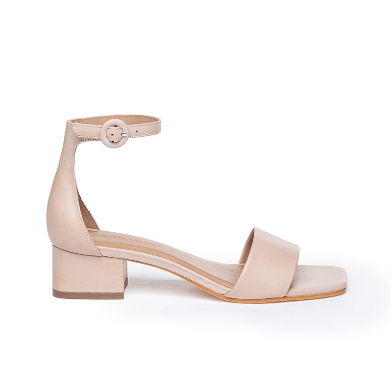 Jalena Sandal | Nude Heels For Women – Bernardo 1946